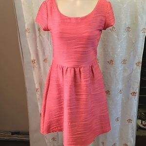 Retro style short dress by B Darlin